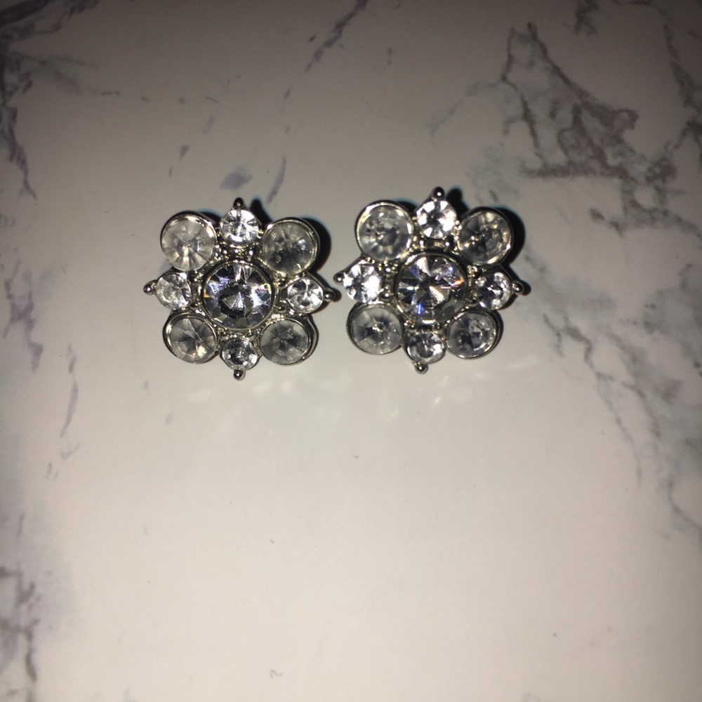 Diamond studs